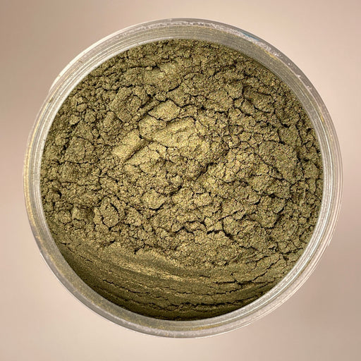 Iridescent mica powder for creating unique color effects that give you a dark green but also gold colour shift effect