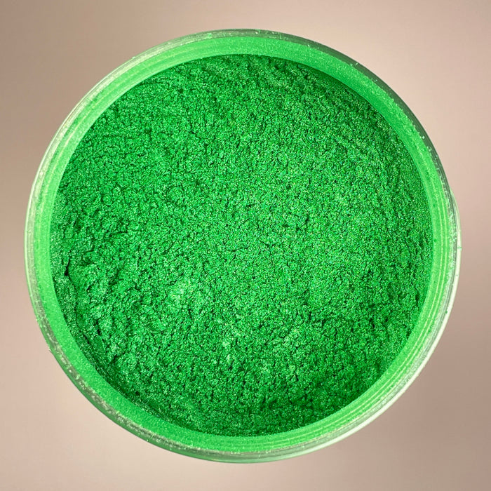 Shamrock Green Mica Powder - Beaver Dust Pigments